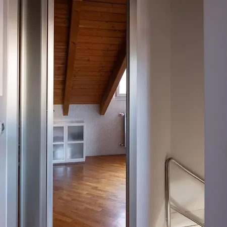 Bellissimo Bilocale Su Due Piani - Mirable Pm * Milan