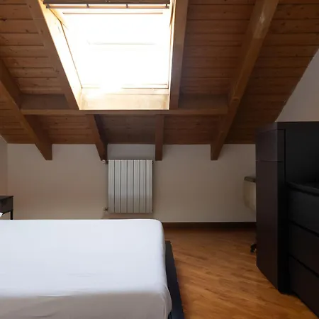 Bellissimo Bilocale Su Due Piani - Mirable Pm Appartement