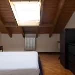 Bellissimo Bilocale Su Due Piani - Mirable Pm Apartman